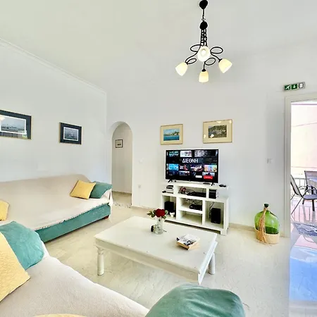 Olga With Private Pool By Dadovillas Villa *